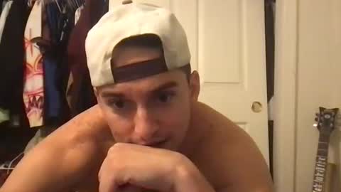 Snapshot of natetheexplorer chatting on 25, 10, 2025 natetheexplorer online show from 25, 10, 2025