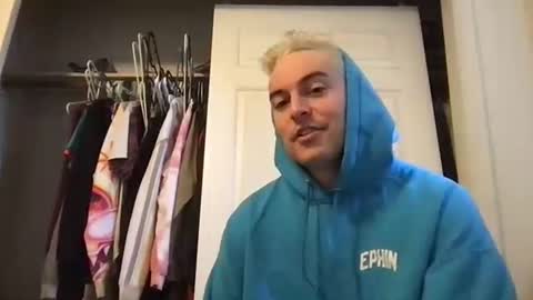 Snapshot of natetheexplorer chatting on 5, 11, 2025 natetheexplorer online show from 5, 11, 2025