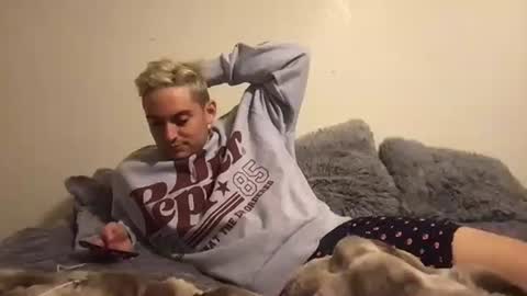 Snapshot of natetheexplorer chatting on 19, 11, 2025 natetheexplorer online show from 19, 11, 2025