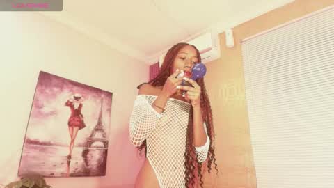        online show from 24, 11, 2025