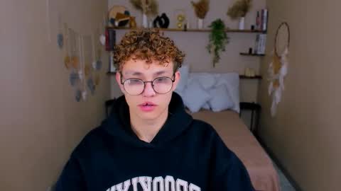 Nathan online show from 18, 11, 2025