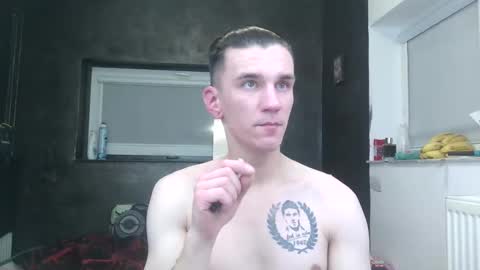 Snapshot of nathann92 chatting on 2, 10, 2025 nathann92 online show from 2, 10, 2025