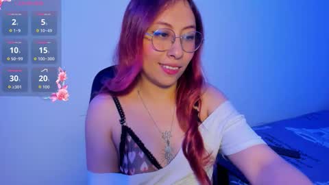 Snapshot of natt15 chatting on 20, 10, 2025 Natalia online show from 20, 10, 2025