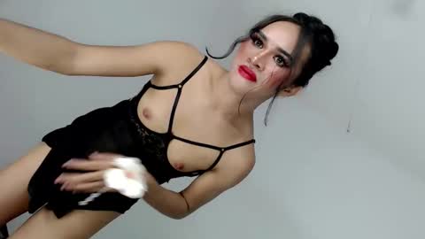 Nathalie smith online show from 15, 2, 2026