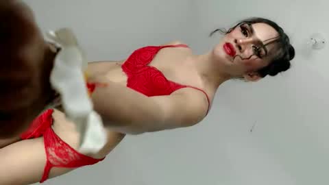 Nathalie smith online show from 16, 2, 2026