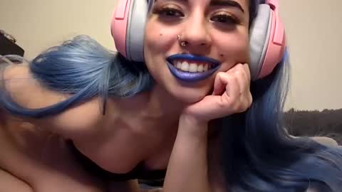 Natalia online show from 4, 2, 2025