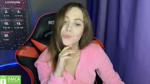 natural_babe666 online show from 10, 11, 2025