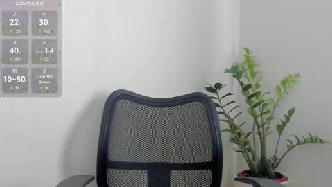 Snapshot of natural_form chatting on 12, 3, 2026 peach online show from 12, 3, 2026