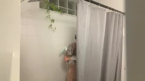 nature_boiii online show from 4, 11, 2025