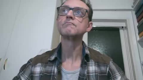 Snapshot of naturista25 chatting on 25, 11, 2025 naturista25 online show from 25, 11, 2025