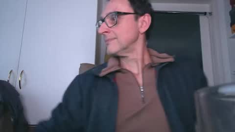 Snapshot of naturista25 chatting on 5, 12, 2025 naturista25 online show from 5, 12, 2025