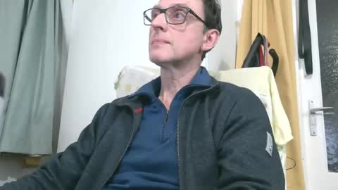 Snapshot of naturista25 chatting on 16, 12, 2025 naturista25 online show from 16, 12, 2025