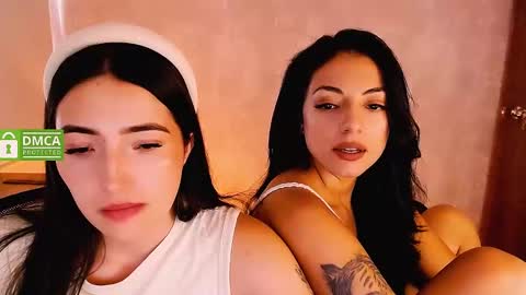 Natalia  Valeria online show from 9, 1, 2025