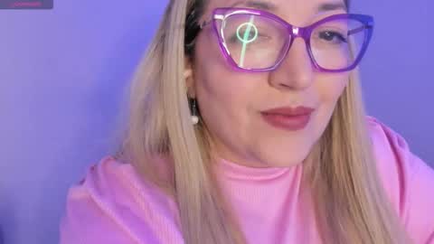 Snapshot of naty__mature_ chatting on 4, 3, 2026 Nataly online show from 4, 3, 2026