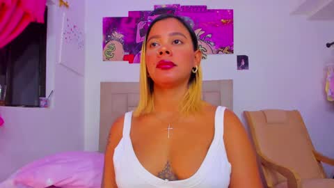Snapshot of naty_coxx chatting on 8, 2, 2025 NATY COXX online show from 8, 2, 2025