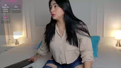 naty_model25 online show from 9, 1, 2026