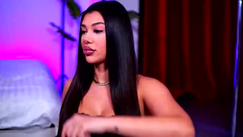 Naty online show from 2, 11, 2025