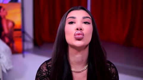 Naty online show from 14, 12, 2025