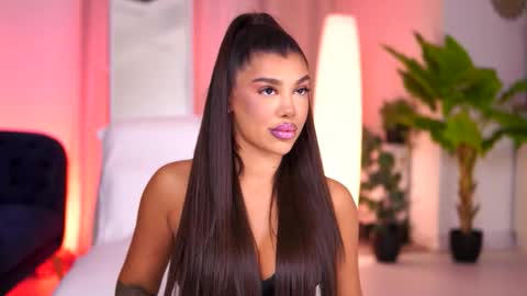 Naty online show from 11, 2, 2026