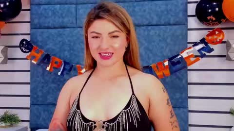 Naty  online show from 21, 10, 2025