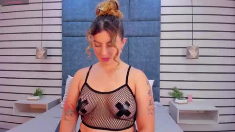 Naty  online show from 5, 11, 2025