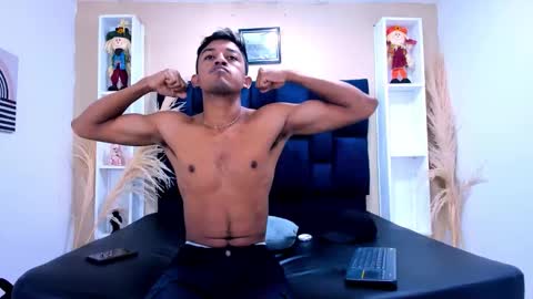 Snapshot of natzuki_ chatting on 24, 10, 2025 natzuki_ online show from 24, 10, 2025