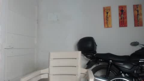 Stella Mcqueen online show from 3, 1, 2025