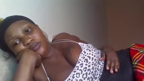 Snapshot of naughty8779 chatting on 30, 10, 2025 naughty8779 online show from 30, 10, 2025