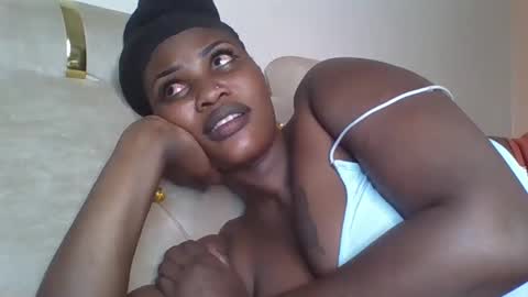 Snapshot of naughty8779 chatting on 2, 11, 2025 naughty8779 online show from 2, 11, 2025