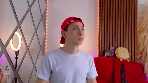 Christopher  Chris online show from 25, 9, 2025