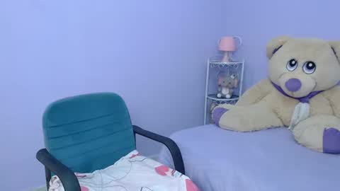 Snapshot of naughty_ariel chatting on 12, 2, 2025 Zoe online show from 12, 2, 2025