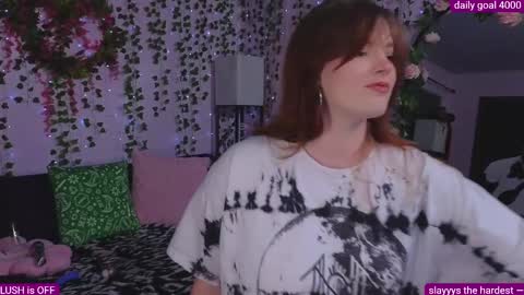 Snapshot of naughty_bella99 chatting on 20, 11, 2025 bella online show from 20, 11, 2025