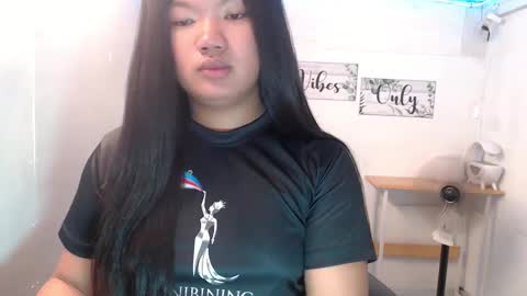 Snapshot of naughty_kate18 chatting on 3, 3, 2025 KATE online show from 3, 3, 2025