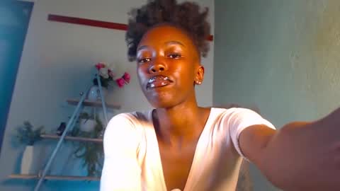 naughty_katrina1 online show from 17, 12, 2024
