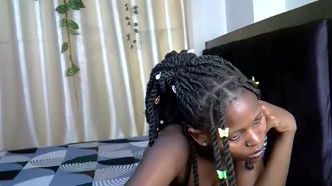 Snapshot of naughty_little03 chatting on 17, 12, 2025 naughty online show from 17, 12, 2025