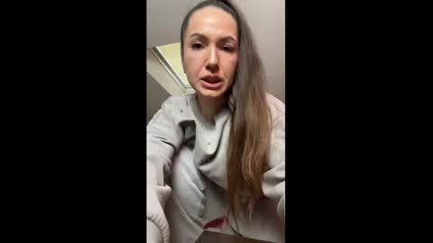 Snapshot of naughty_princesse chatting on 27, 11, 2025 Elena online show from 27, 11, 2025