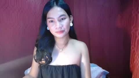 Snapshot of naughty_rina chatting on 23, 10, 2025 naughty_rina online show from 23, 10, 2025