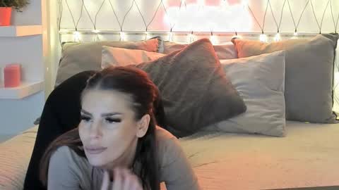 Cassy online show from 16, 2, 2025