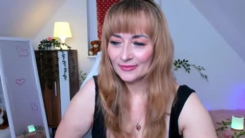 Milana - on air every day except Wednesday from 9 pm to 4 am European time online show from 24, 10, 2025