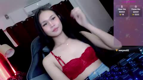 your girlfriend mira online show from 11, 9, 2025