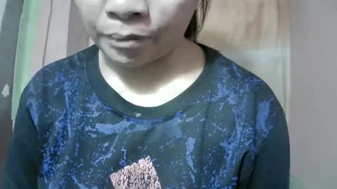 Snapshot of naughtymom_33 chatting on 11, 11, 2025 naughtymom_33 online show from 11, 11, 2025