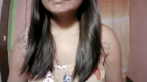 Snapshot of naughtymom_33 chatting on 12, 1, 2026 naughtymom_33 online show from 12, 1, 2026