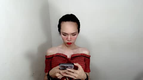 Snapshot of naughtypetiteangel chatting on 16, 10, 2025 naughtypetiteangel online show from 16, 10, 2025