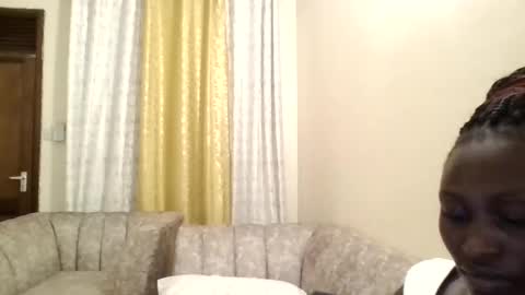 naughtyqueen12 online show from 9, 3, 2025