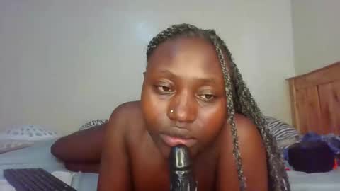 naughtyqueen12 online show from 18, 3, 2026