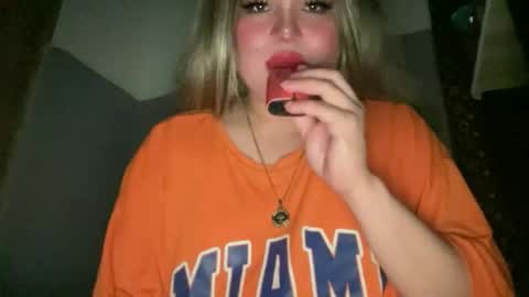 Snapshot of naughtyrosecum chatting on 6, 2, 2026 Rose Wilson online show from 6, 2, 2026