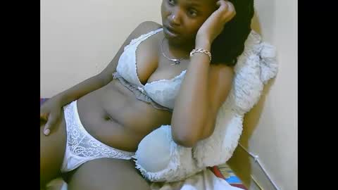 naughtyqueen online show from 25, 10, 2025