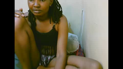 naughtyqueen online show from 12, 11, 2025