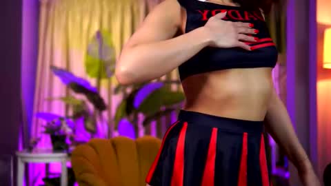 Chloe online show from 16, 3, 2026