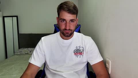 Snapshot of naugthy18boy chatting on 17, 2, 2026 Nico online show from 17, 2, 2026